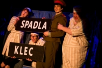 Spadla klec! aneb Prvn&iacute; př&iacute;pad podporuč&iacute;ka Vit&aacute;ska